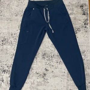 Figs scrub bottoms joggers size medium